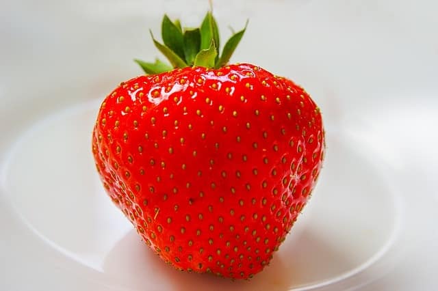 Strawberry Essential and Fragrance Oil Benefits Strawberry Essential and Fragrance Oil Benefits