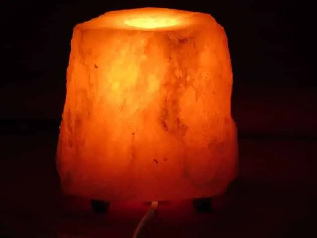 what is a himalayan salt lamp